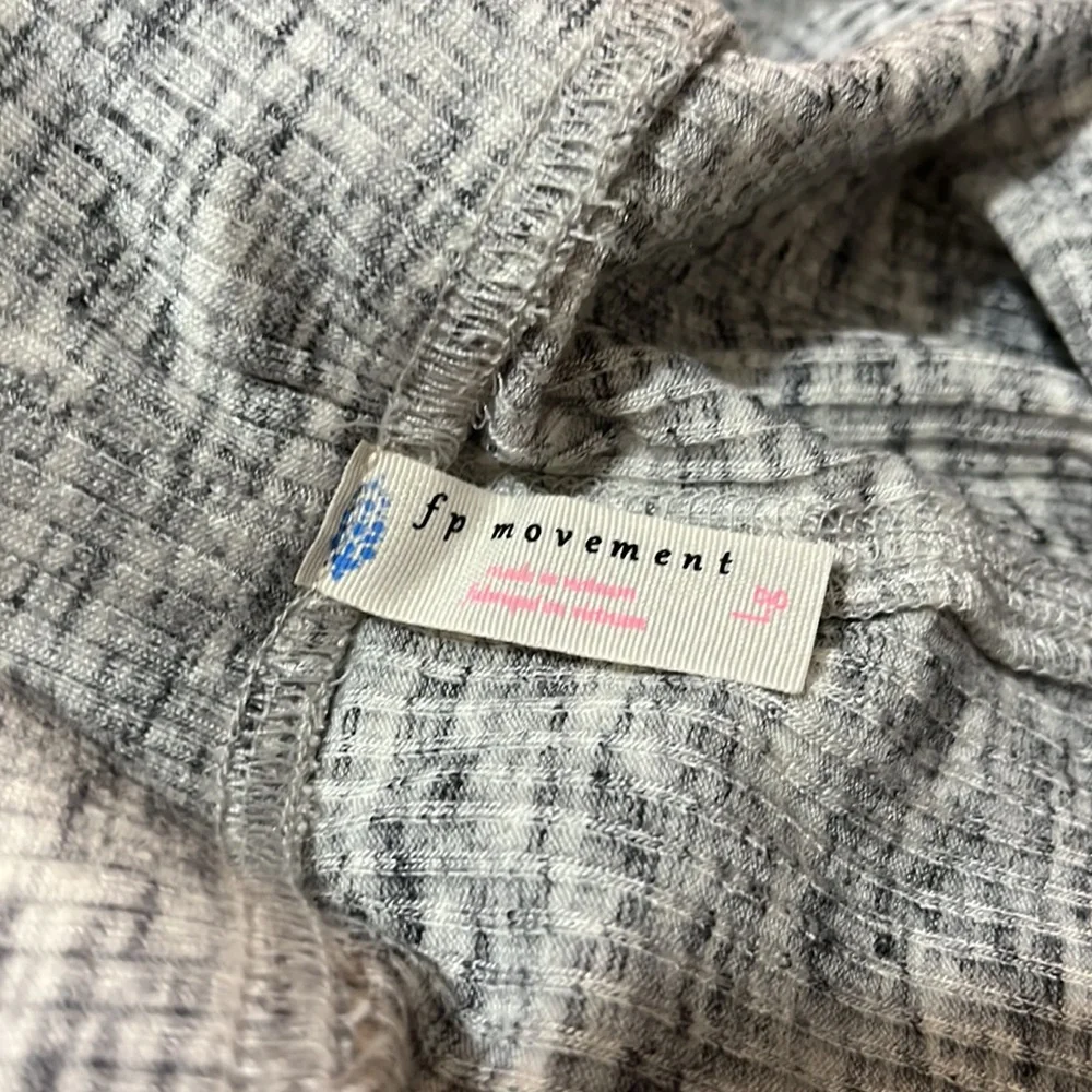 Precious FP Movement leggings with bell bottoms!!! - Picture 2 of 8